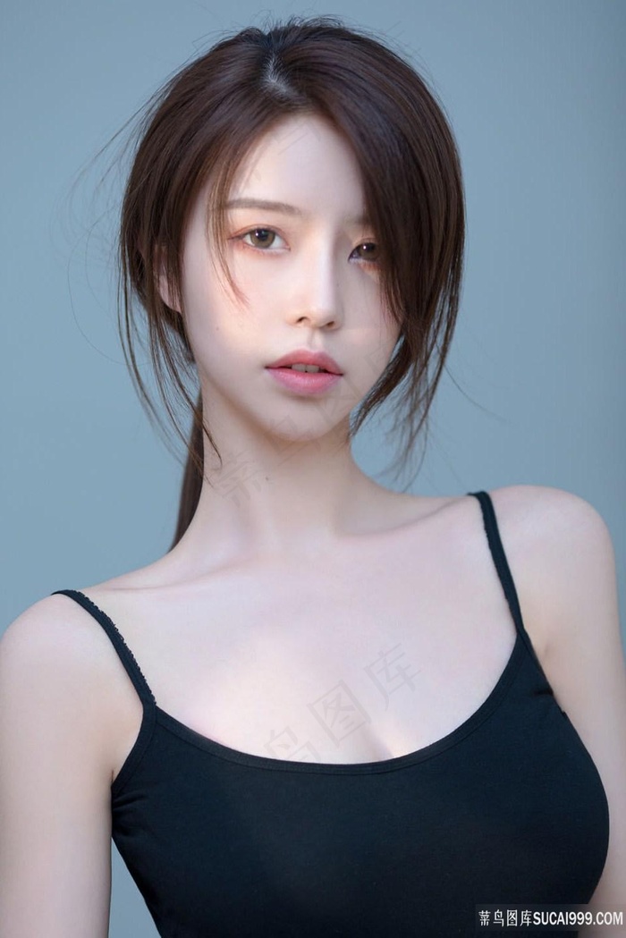 嫩穴美女免费看